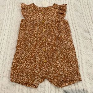 NWT H&M rust colored floral romper
